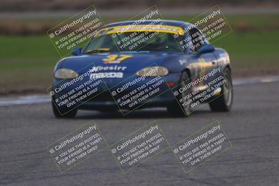 media/Jan-14-2023-CalClub SCCA (Sat) [[d2757389b8]]/Group 7/Race (Sunset)/